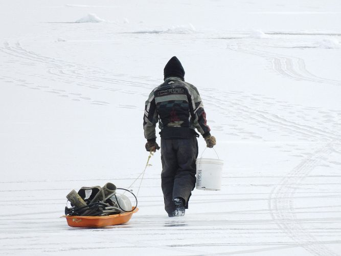 Warm winter weather continues across North Dakota, Lake Sakakawea approaching latest freeze date